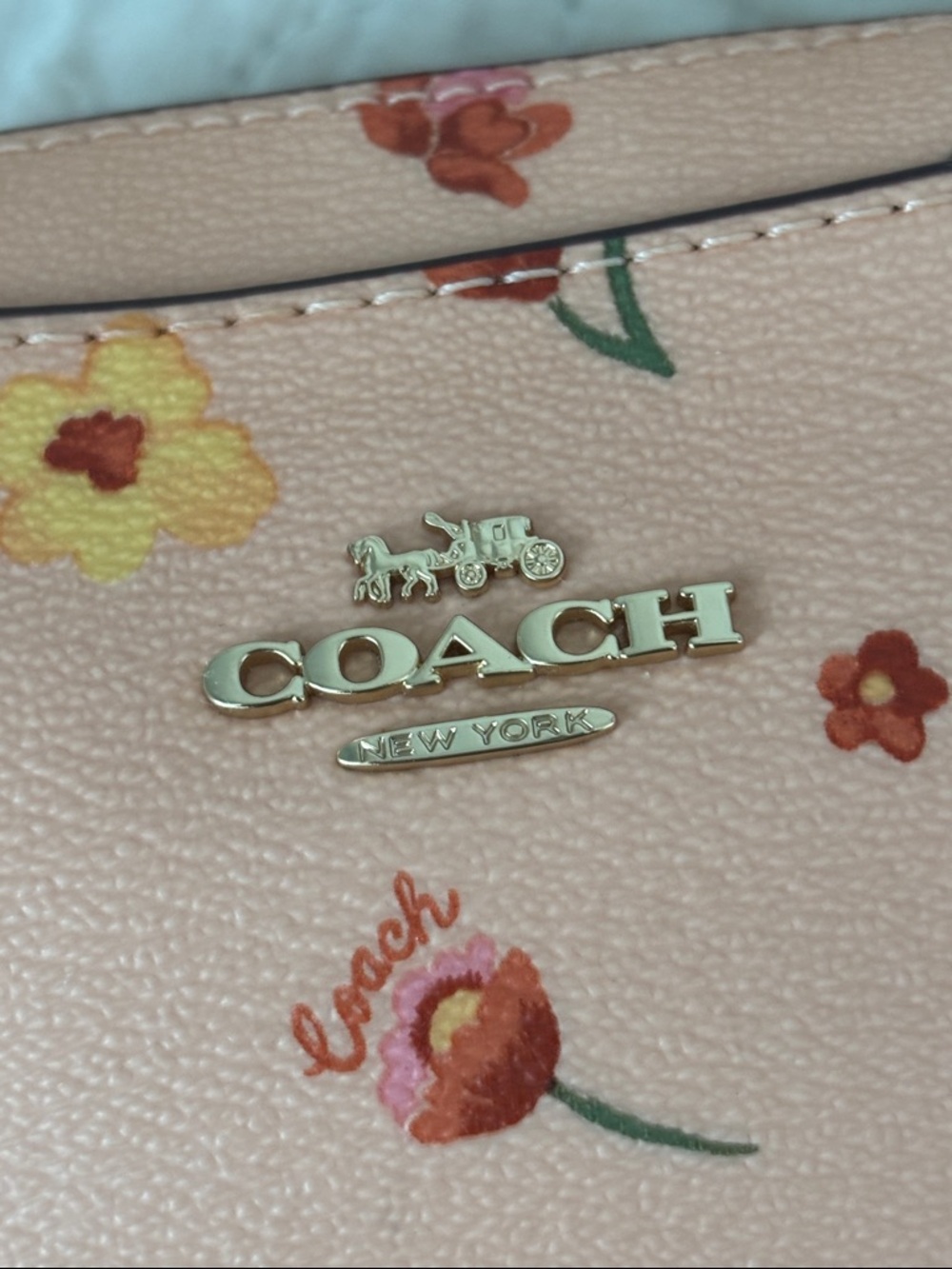 EUC Coach Mystical Floral Print Camera bag Faded Blush Pink - Picture 2 of 11